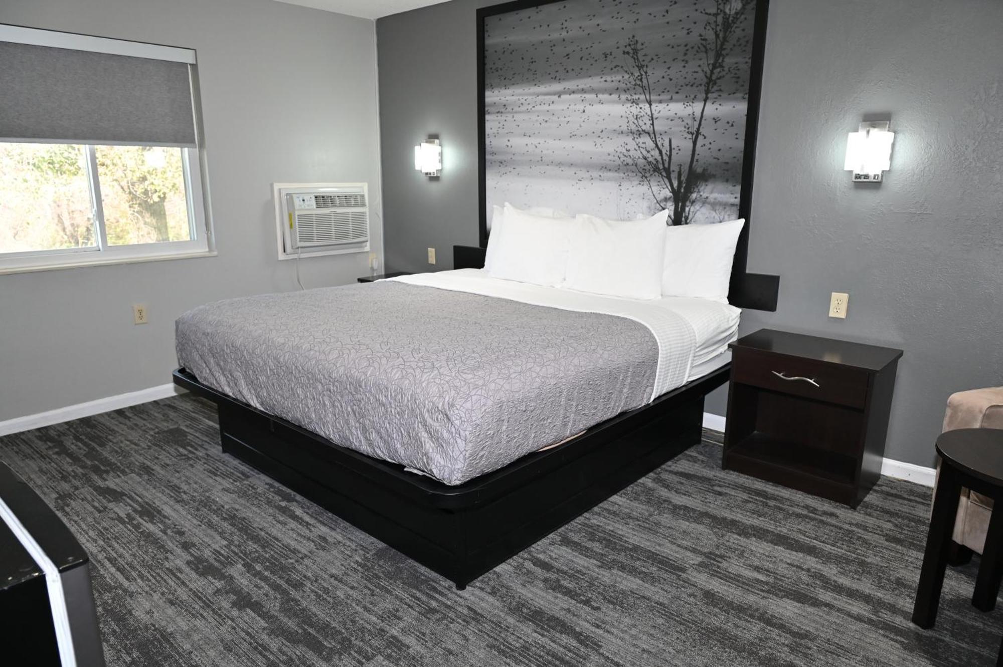 Super 8 By Wyndham Higginsville Extérieur photo